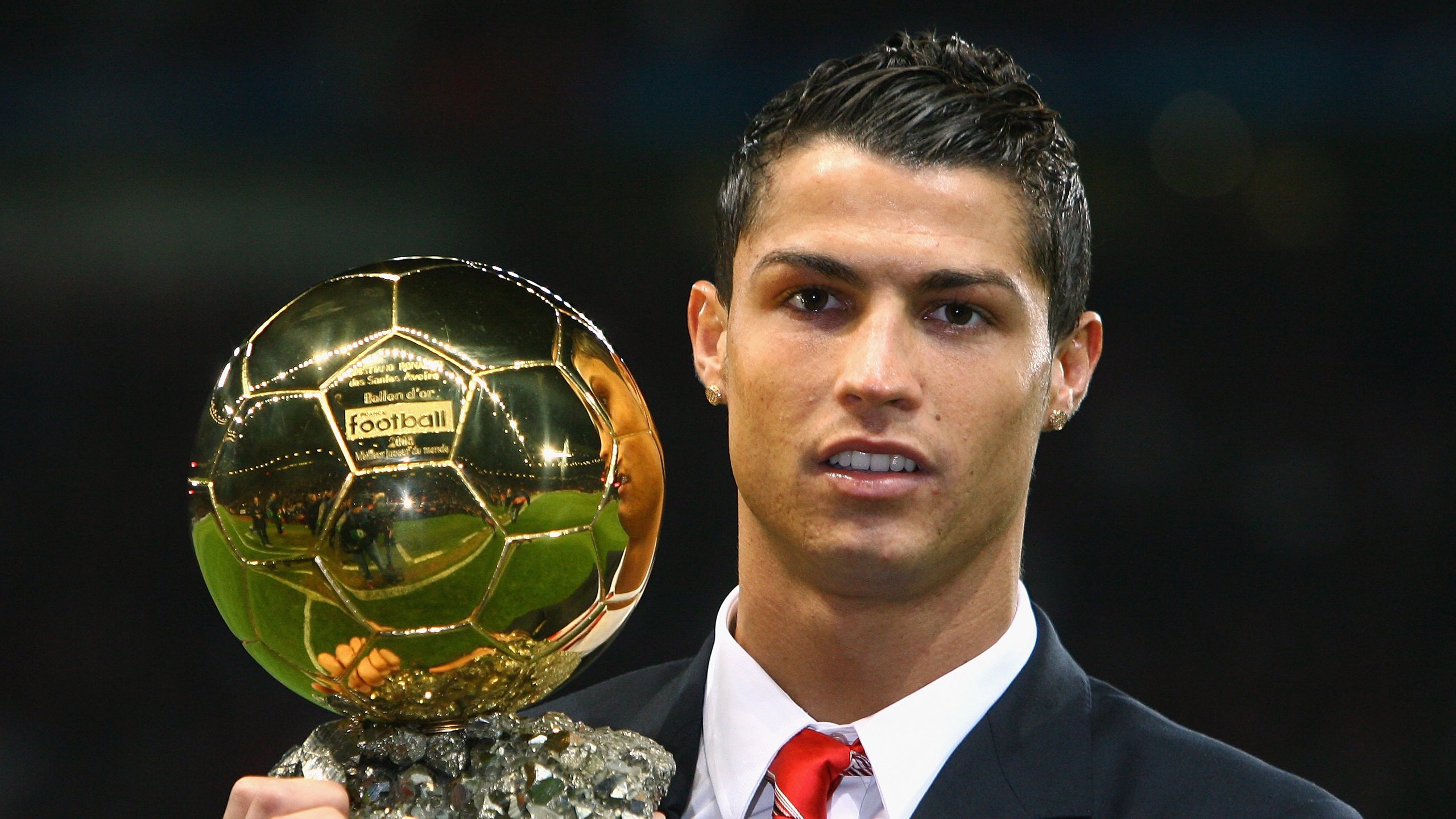 女足中超颁奖典礼 武汉女足蝉联联赛冠军 门将斩获MVP